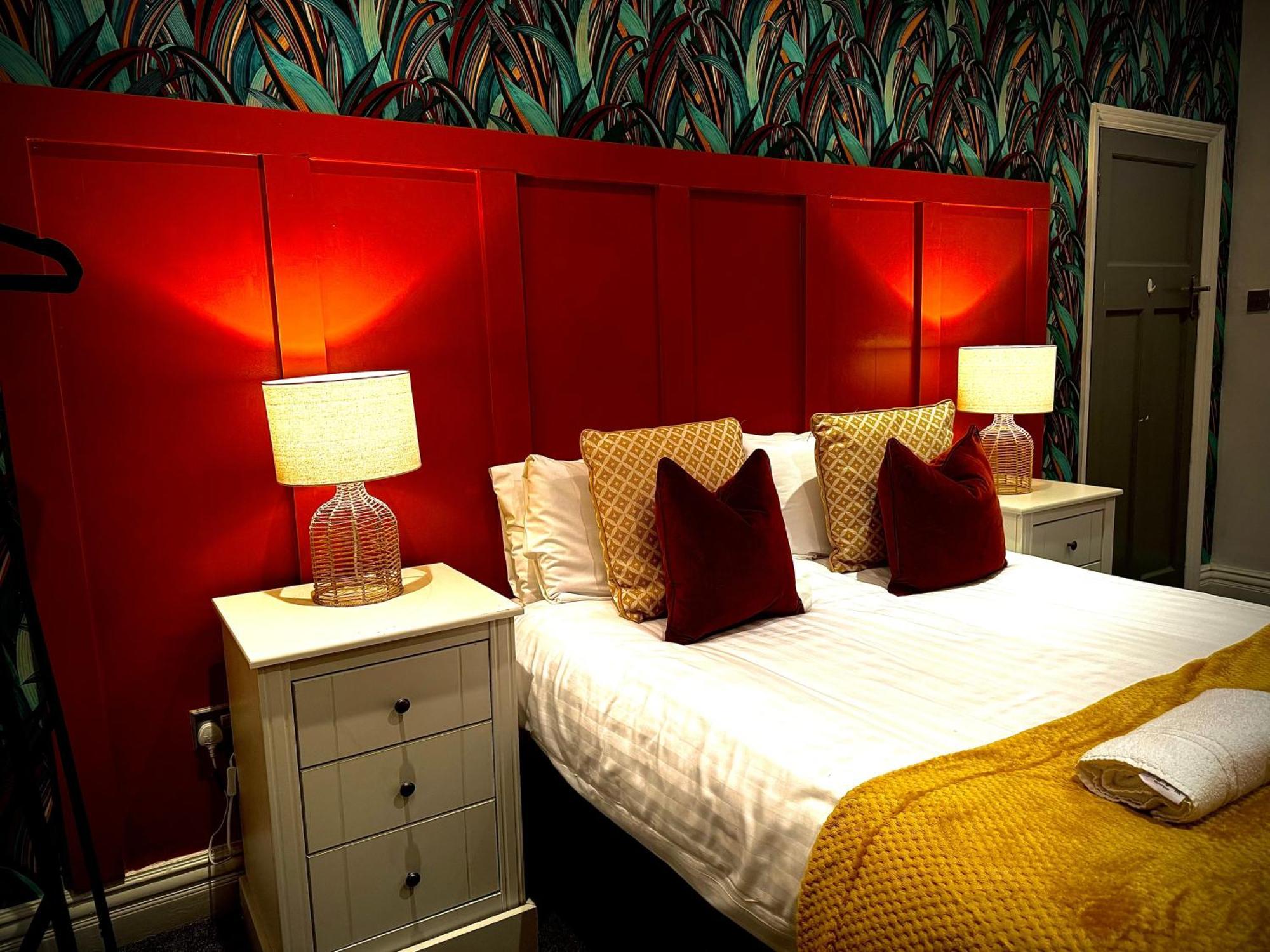 Вілла Sleeps10-Parking-Garden-Hottub-Petfriendly Блекпул Екстер'єр фото