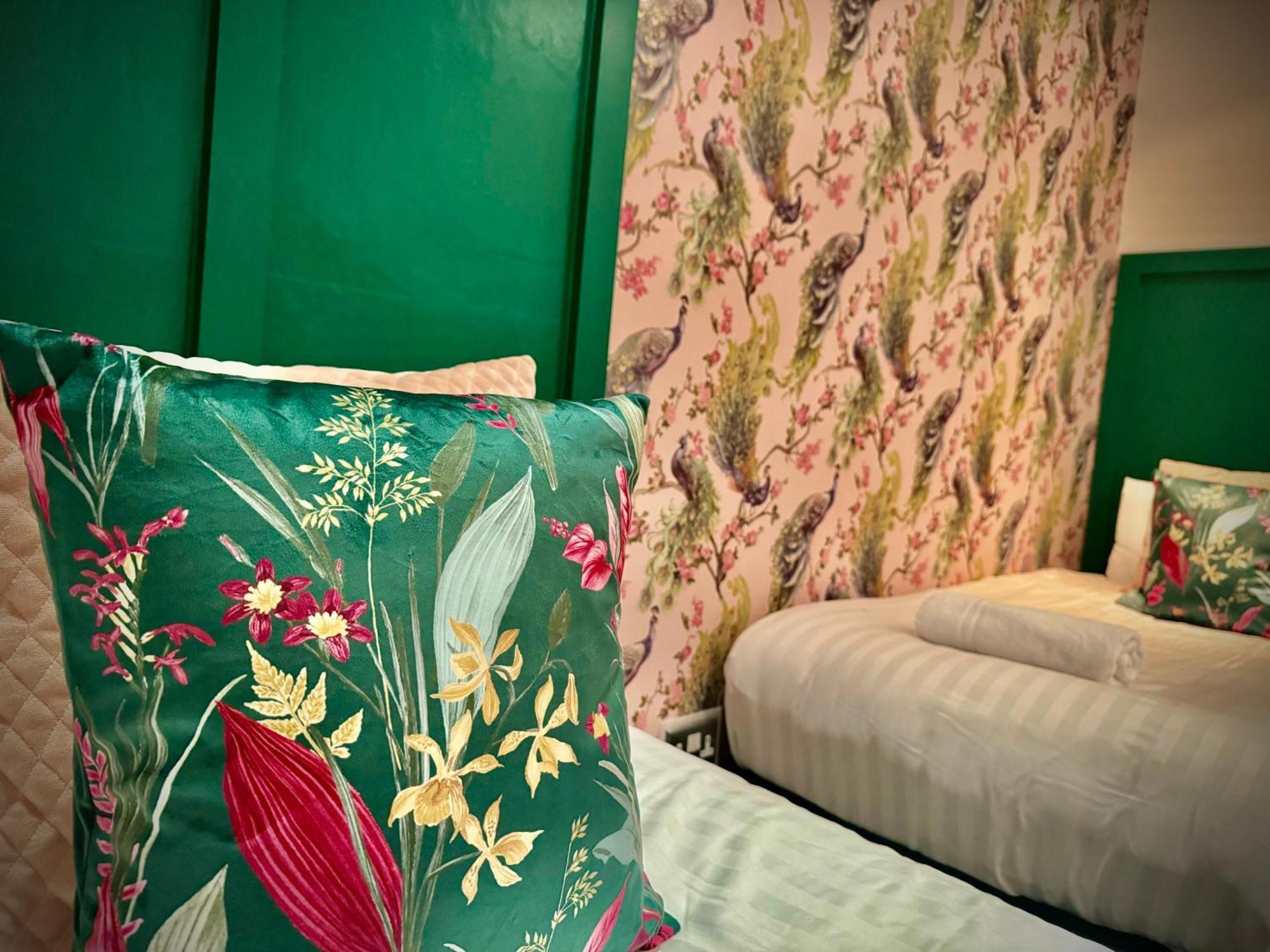 Вілла Sleeps10-Parking-Garden-Hottub-Petfriendly Блекпул Екстер'єр фото